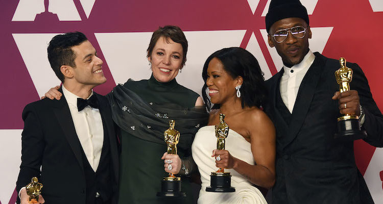 Rami Malek, Olivia Colman, Regina King e Mahershala Ali con il loro premi Oscar (Frazer Harrison/Getty Images)